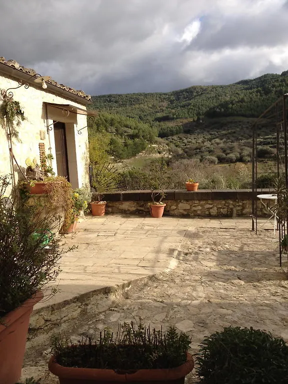 Farm stay Le Case Di S. Andrea Villa Buccheri